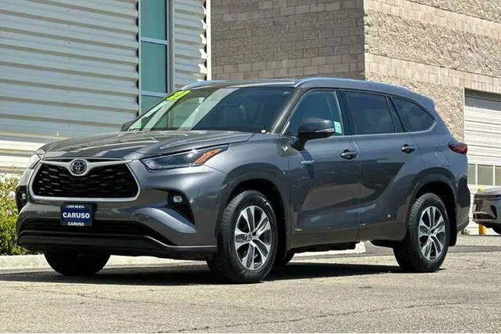 $34975 : Toyota Highlander Hybrid 202 image 8