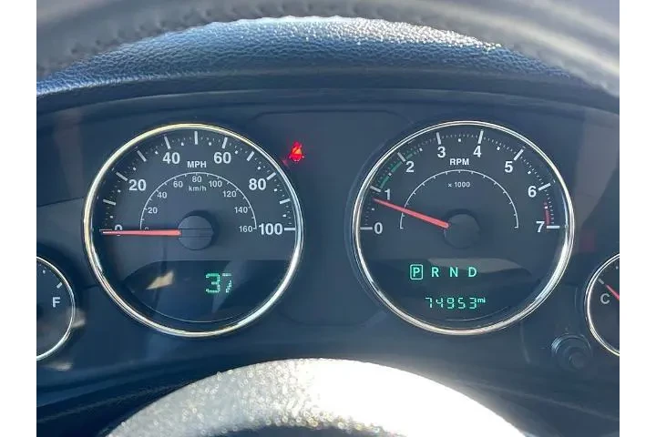 $20000 : Jeep Wrangler Unlimited 2014 image 9