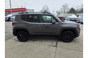 $14000 : Jeep Renegade 2018 4x4 Latit thumbnail
