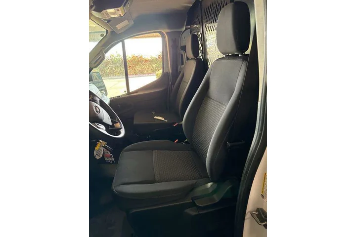$30995 : Ford Transit 2024 250 3dr SW image 5
