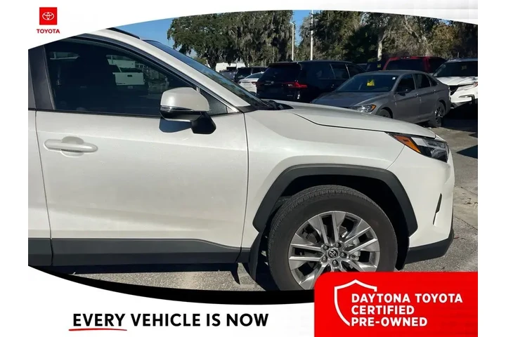 $33000 : Toyota RAV4 2024 XLE Premium image 9