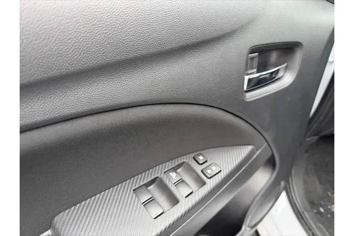 $14549 : Mitsubishi Mirage G4 2024 LE image 9