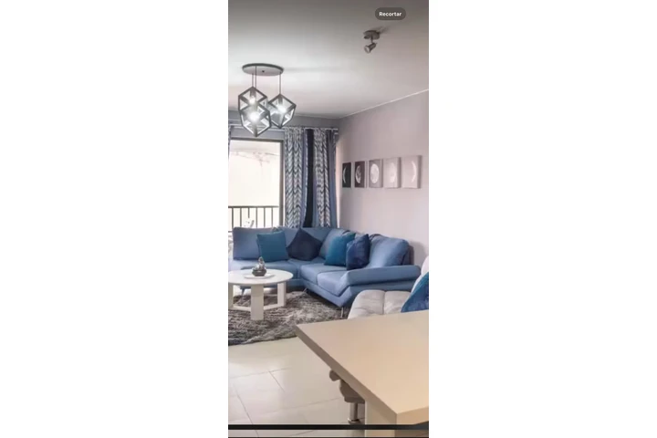 $700000 : SOFA + CORTINA + ALFOMBRA image 1