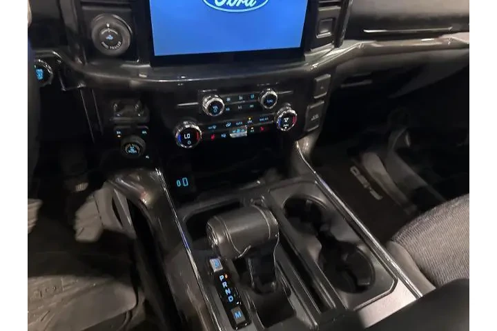 $29655 : Ford F-150 2021 4x4 XLT 4dr image 10