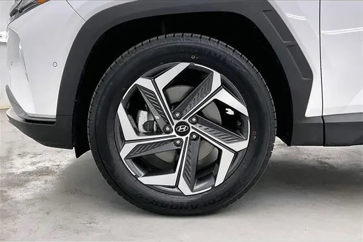 $23190 : Hyundai TUCSON 2024 AWD Limi image 10