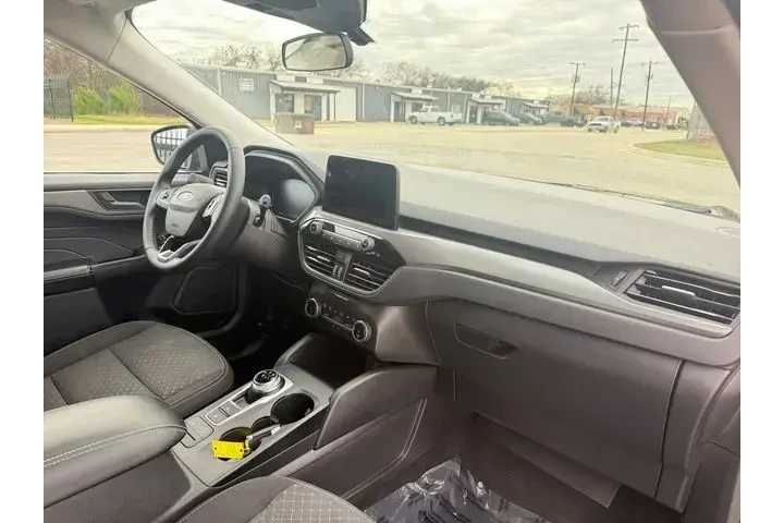 $18911 : Ford Escape 2023 Active 4dr image 8