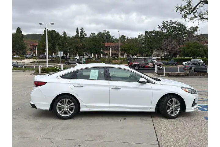 $16990 : Hyundai SONATA 2018 Limited image 3