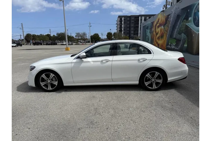 $14989 : 2017 Mercedes-Benz E-Class E image 9