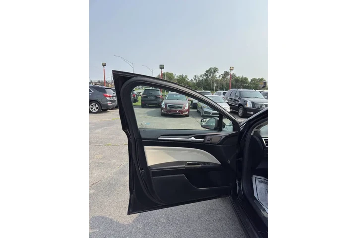 $11850 : 2018 Fusion Titanium image 7