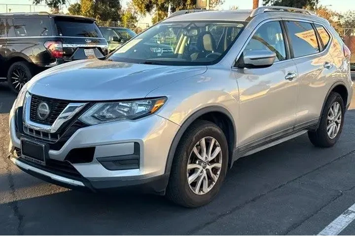 $13500 : Nissan Rogue 2018 S 4dr Cros image 2