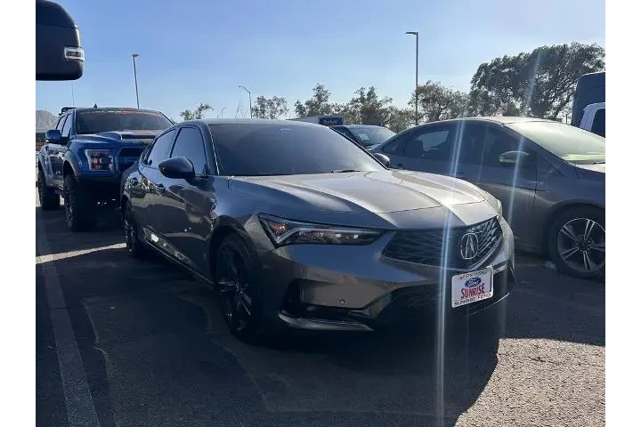 Acura Integra 2024 4dr Liftb image 2