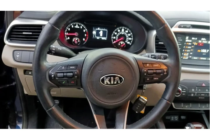 $16998 : Kia Sorento 2018 AWD LX 4dr image 9