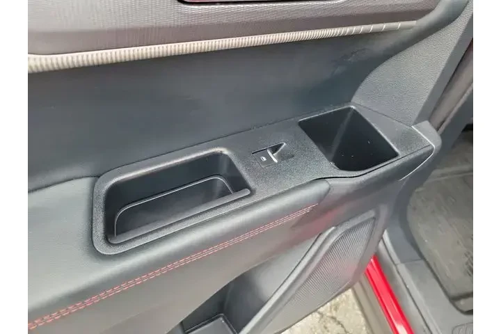 $37990 : Ford Explorer 2025 ST-Line 4 image 10