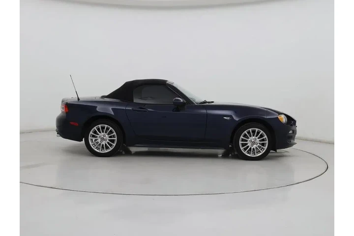 $16998 : FIAT 124 Spider 2018 Classic image 7