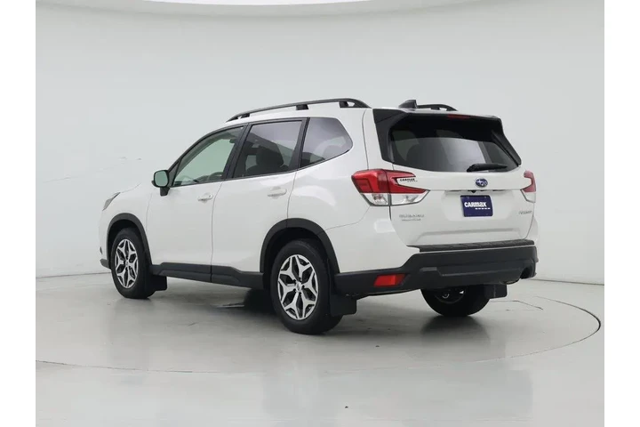 $28998 : Subaru Forester 2024 AWD Pre image 2