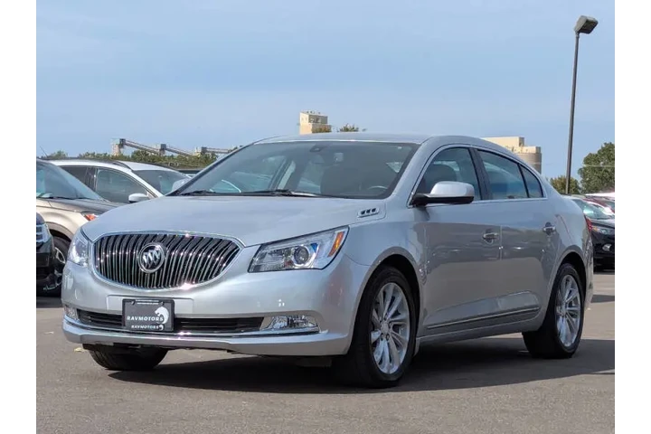 $15492 : 2016 LaCrosse image 8