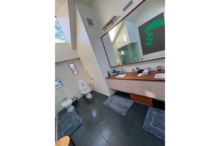 Home & Commercial Cleaning image 6