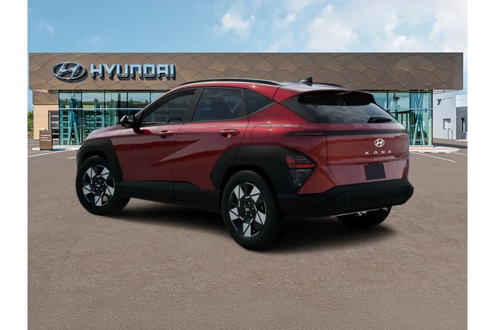 $21042 : Hyundai KONA 2025 SEL 4dr Cr image 3