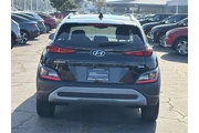 $19990 : Hyundai KONA 2023 AWD SEL 4d thumbnail