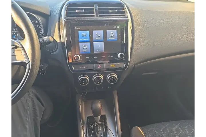 $13998 : Mitsubishi Outlander Sport 2 image 6