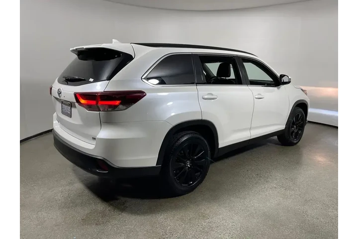 $26995 : Toyota Highlander 2019 XLE 4 image 3
