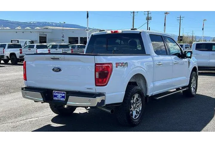 $36984 : Ford F-150 2021 4x4 XLT 4dr image 5