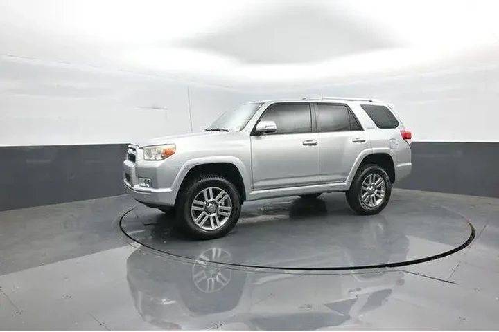 $19401 : Toyota 4Runner 2013 AWD Limi image 4