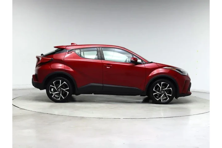 $20998 : Toyota C-HR 2022 XLE 4dr Cro image 7