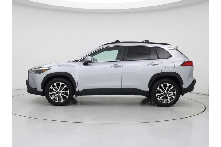 $28998 : Toyota Corolla Cross 2024 XL image 3