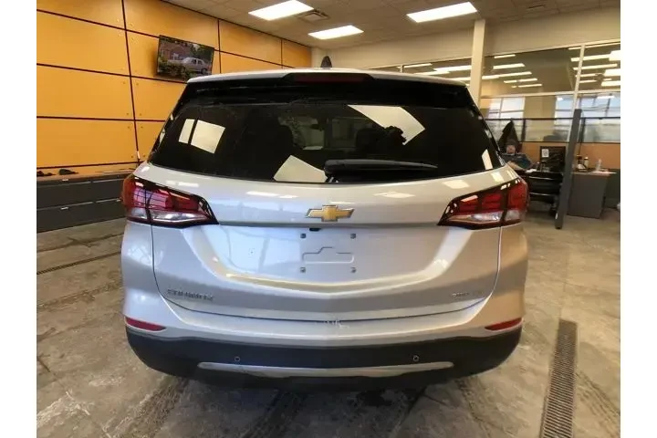 $20102 : Chevrolet Equinox 2022 4x4 L image 6