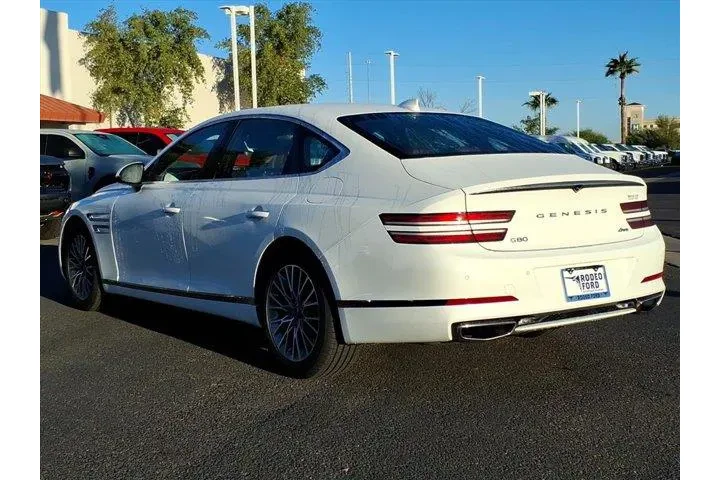 $27900 : Genesis G80 2023 AWD 2.5T 4d image 3