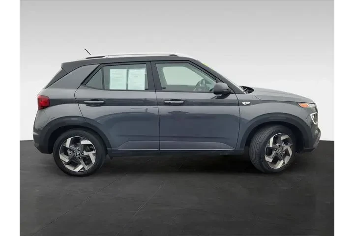 $20995 : Hyundai VENUE 2025 Limited 4 image 3