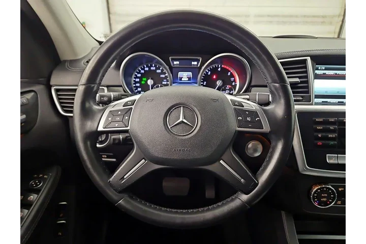 $23998 : Mercedes-Benz GL-Class 2016 image 10