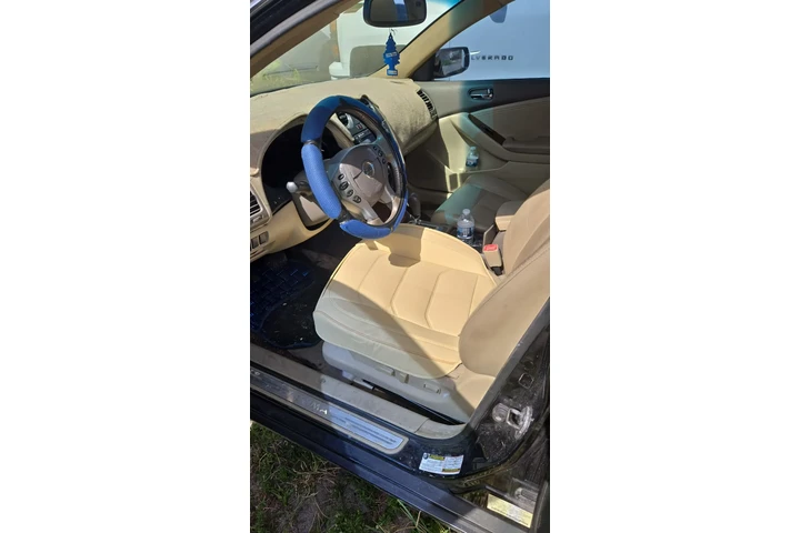 $1900 : 🚗2010 Nissan Altima, 🚗CASH🔥 image 9