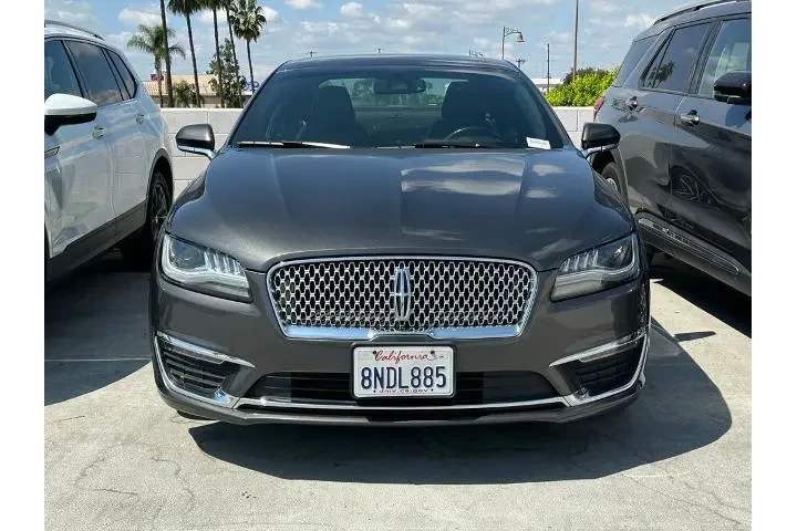 $18995 : Lincoln MKZ 2019 AWD 4dr Sed image 2