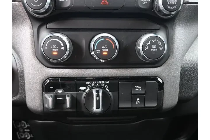 $35994 : Ram 1500 2024 4x4 Tradesman image 9
