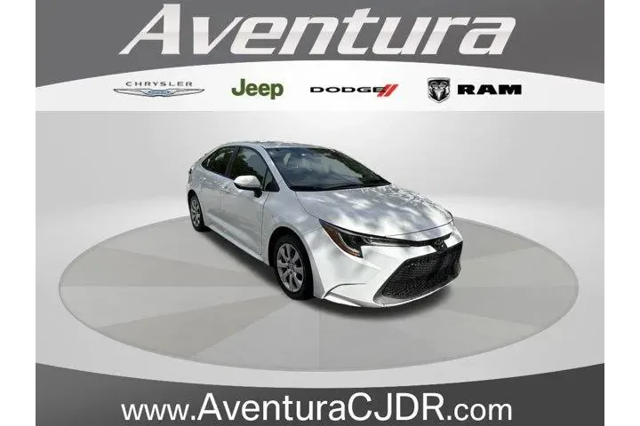 $13340 : Toyota Corolla 2021 LE 4dr S image 1