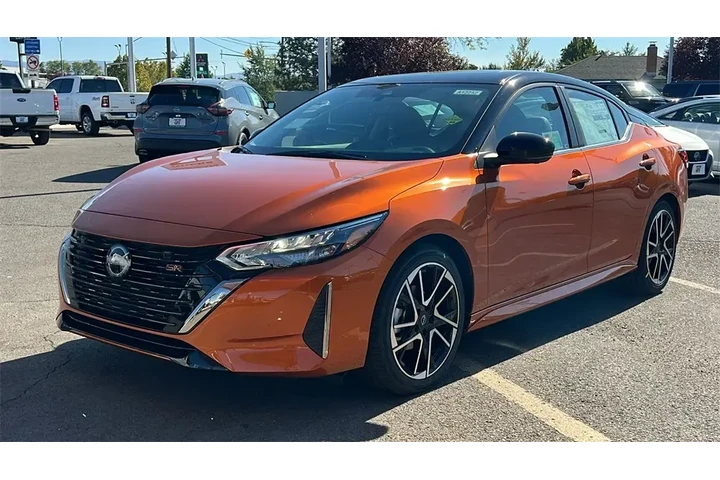 $21288 : Nissan Sentra 2025 SR 4dr Se image 2