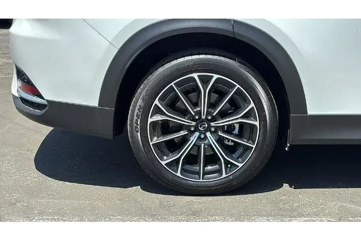 $39900 : Mazda CX-70 Plug-in Hybrid 2 image 10