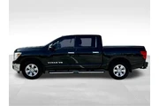$19778 : Nissan Titan 2018 4x2 S 4dr thumbnail