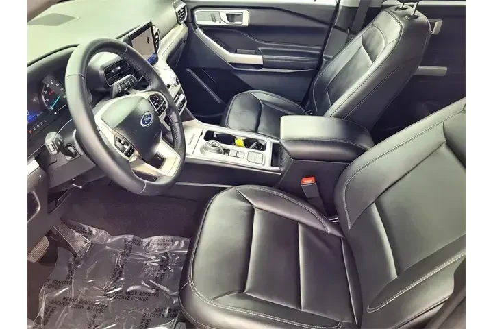 $34694 : Ford Explorer 2023 XLT 4dr S image 10