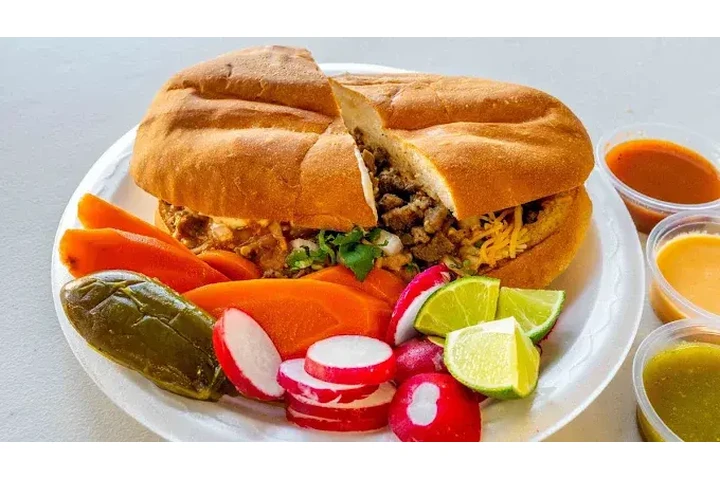 ¡El sabor auténtico de México! image 4