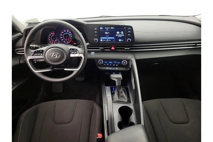 $19998 : Hyundai ELANTRA 2022 SEL 4dr image 9