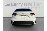 $21830 : Toyota Corolla 2024 LE 4dr S thumbnail