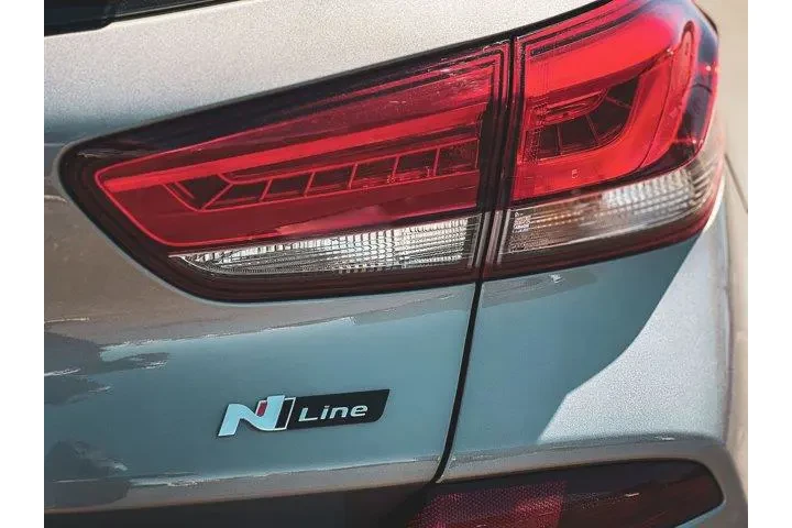 $22477 : Hyundai ELANTRA GT 2020 N Li image 7