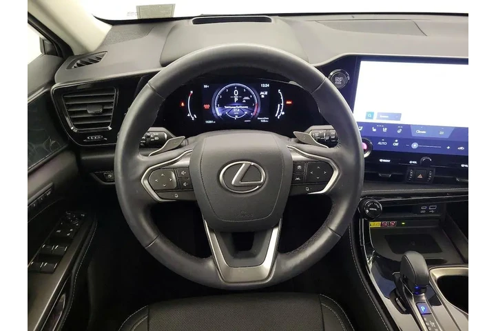 $39998 : Lexus NX 250 2024 Premium 4d image 10