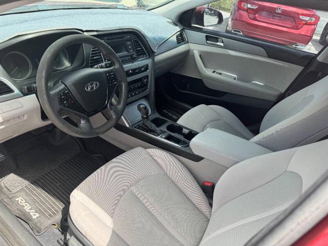 $7897 : 2015 Sonata SE image 10