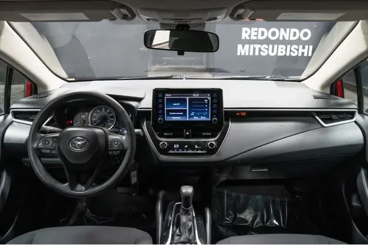 $15999 : Toyota Corolla 2020 LE 4dr S image 2