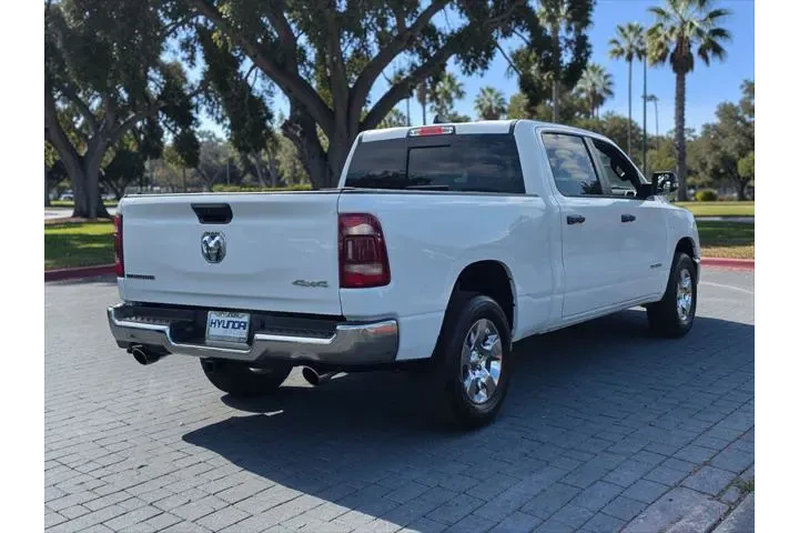 $39750 : Ram 1500 2024 4x4 Big Horn 4 image 5