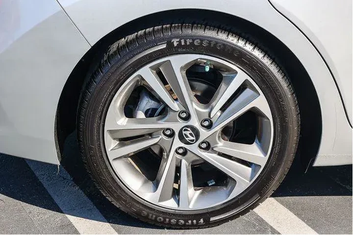 $13998 : Hyundai ELANTRA 2017 Limited image 8